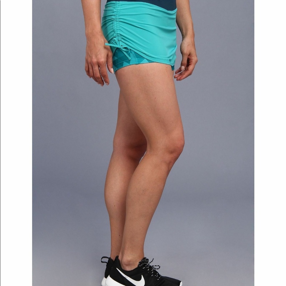 NWT Nike Dri-Fit skirt with built in boy shorts.